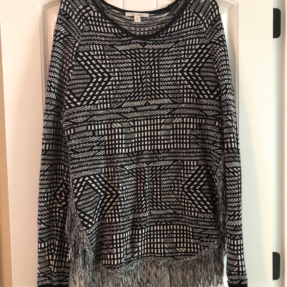 Fringe sweater